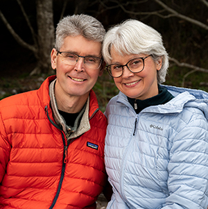 HutchisonBio-300SQ Dave and Kelly Hutchison